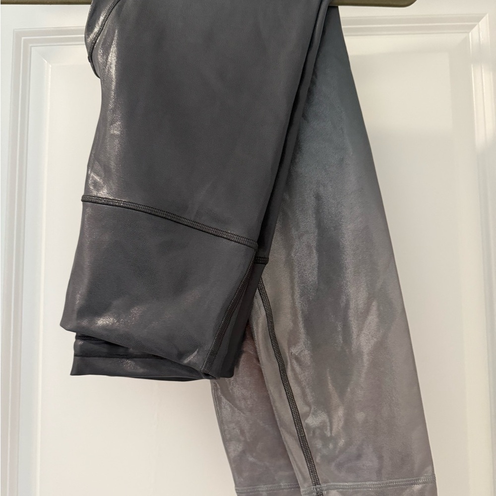 Lululemon Athletica Wonder Under Metallic Gray Leggings